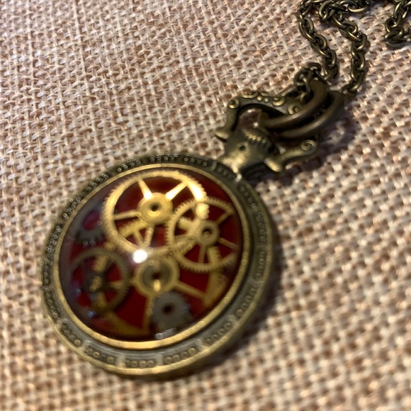 Real vintage watch Gears Necklace - Picture 2 of 7